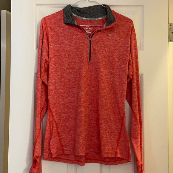 Nike Pullover - Picture 1 of 3